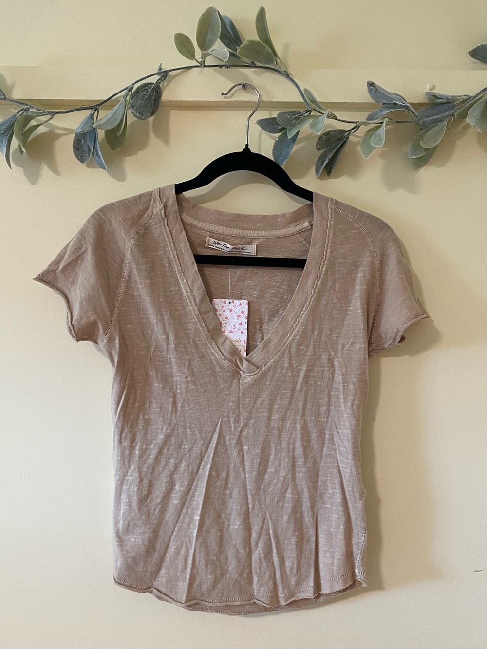 Free People NWT V neck T Shirt